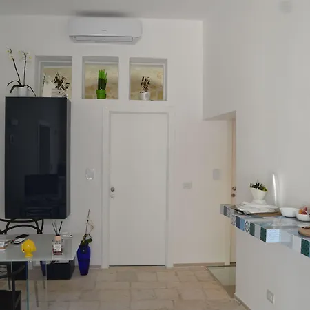 Bed and breakfast Corte Cairoli And