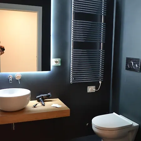 Bed and breakfast Corte Cairoli And Modugno