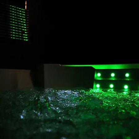 Bed and breakfast Corte Cairoli And 4*