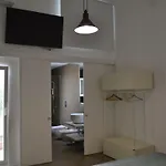 Corte Cairoli And Alojamento de Acomodação e Pequeno-almoço 4*