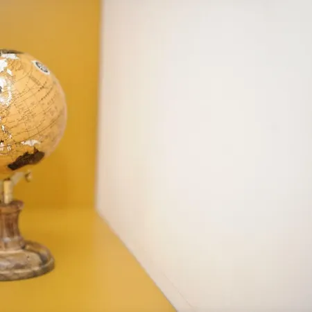 Bed & Breakfast Corte Cairoli And Modugno