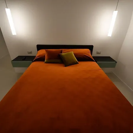 Corte Cairoli B&b&suites Modugno