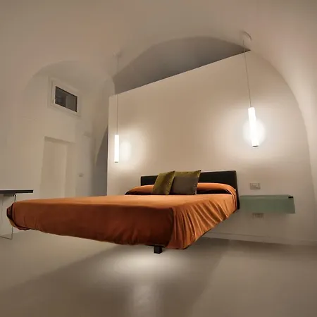 Couette-café Corte Cairoli B&b&suites Modugno