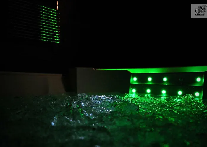 Bed & Breakfast Corte Cairoli And 4*